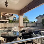 Villa Mango